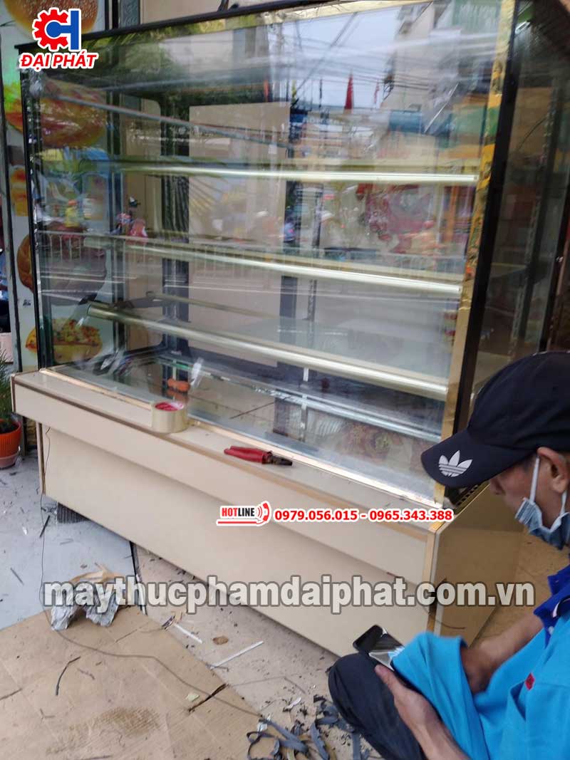 tủ trưng bày bánh kem 5 tầng 1m2